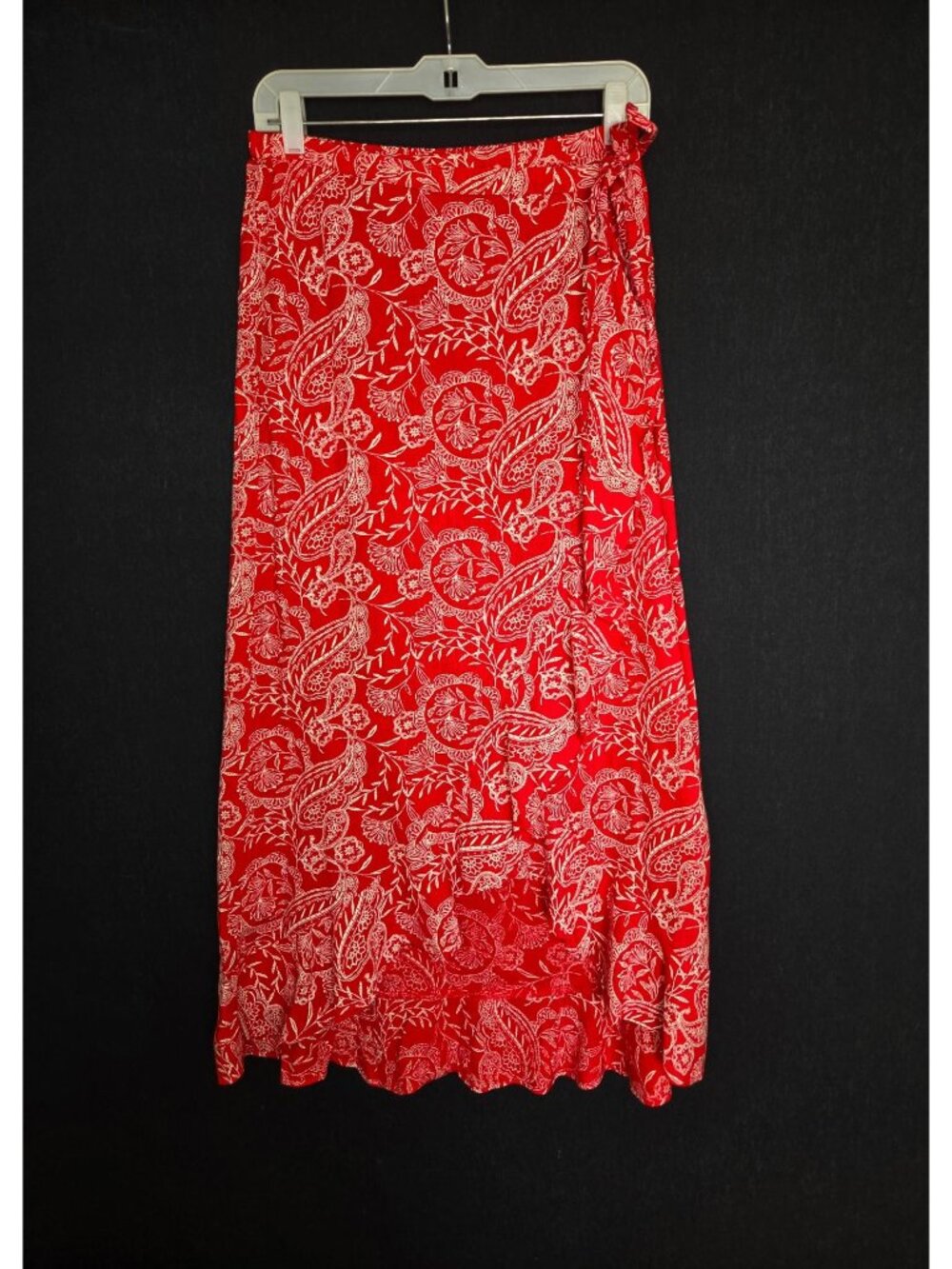 💙 Universal Thread Red Paisley Ruffle Maxi Wrap Skirt Size M/L Boho Side Tie